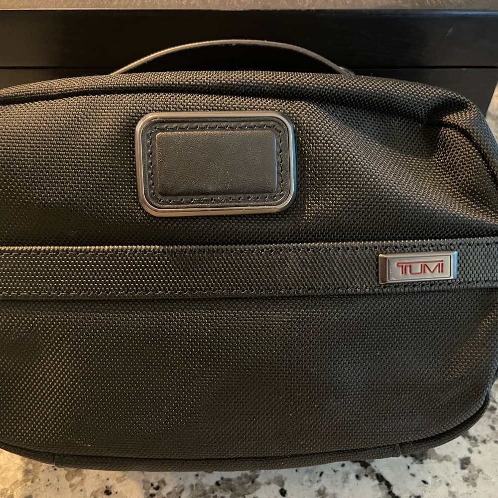 Tumi Alpha Black Travel Bag for Men